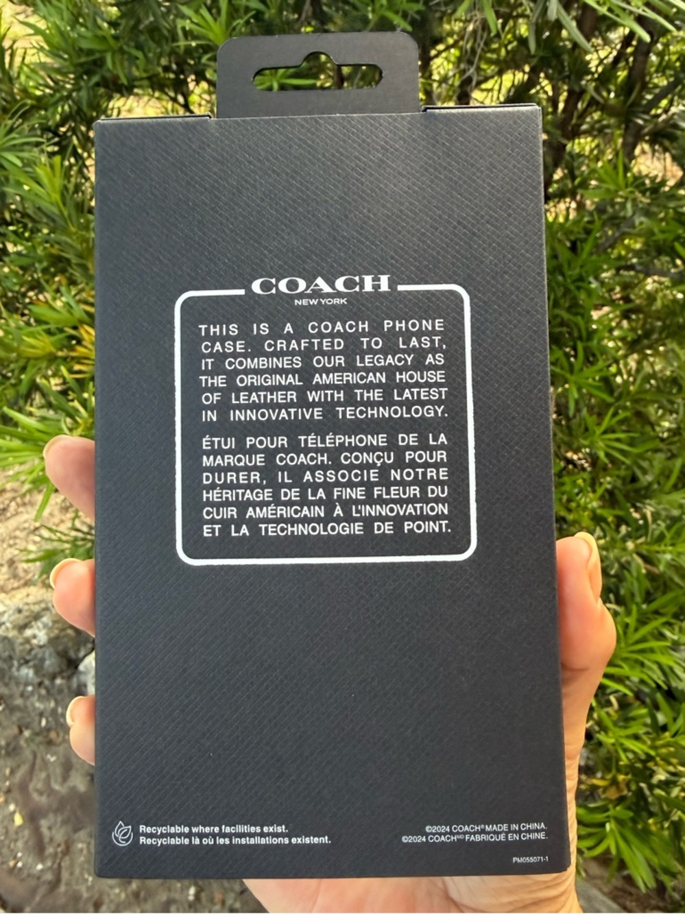 Coach Black Leather iPhone Case with Green Rexy Dino Print 🆕 16 Pro - Picture 3 of 4